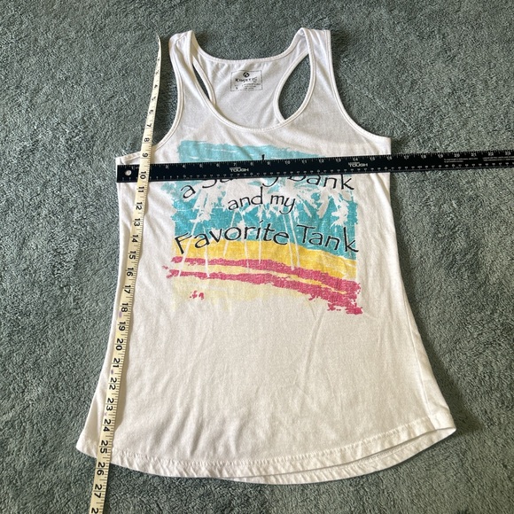 Kinetic "A Sandy Bank and My Favorite Tank" Tropical Graphic Racerback Tank Top - Picture 7 of 7